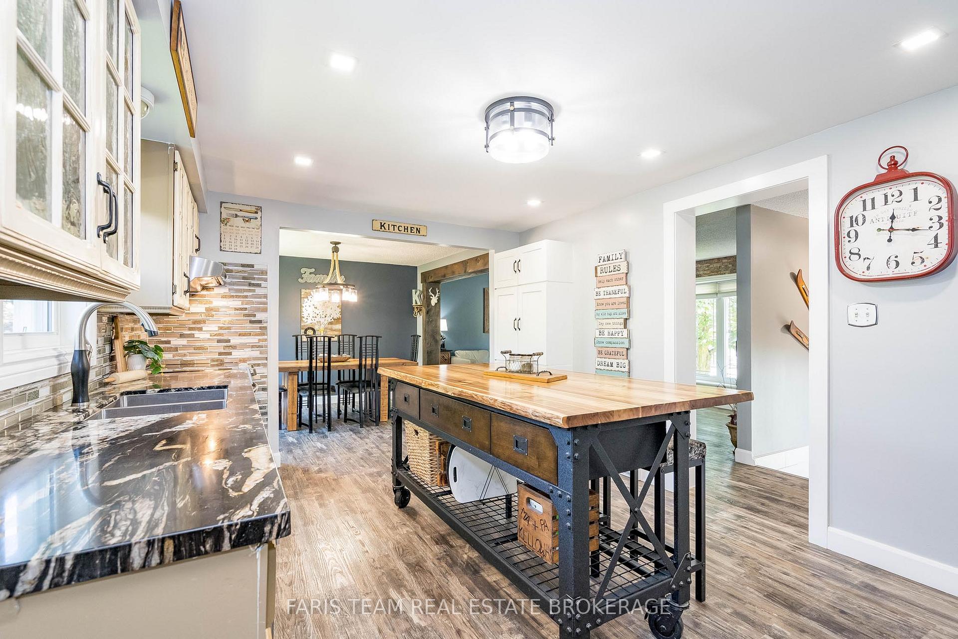 Photo 6 of 132 Patterson Road, Barrie, Ardagh — HOMEH