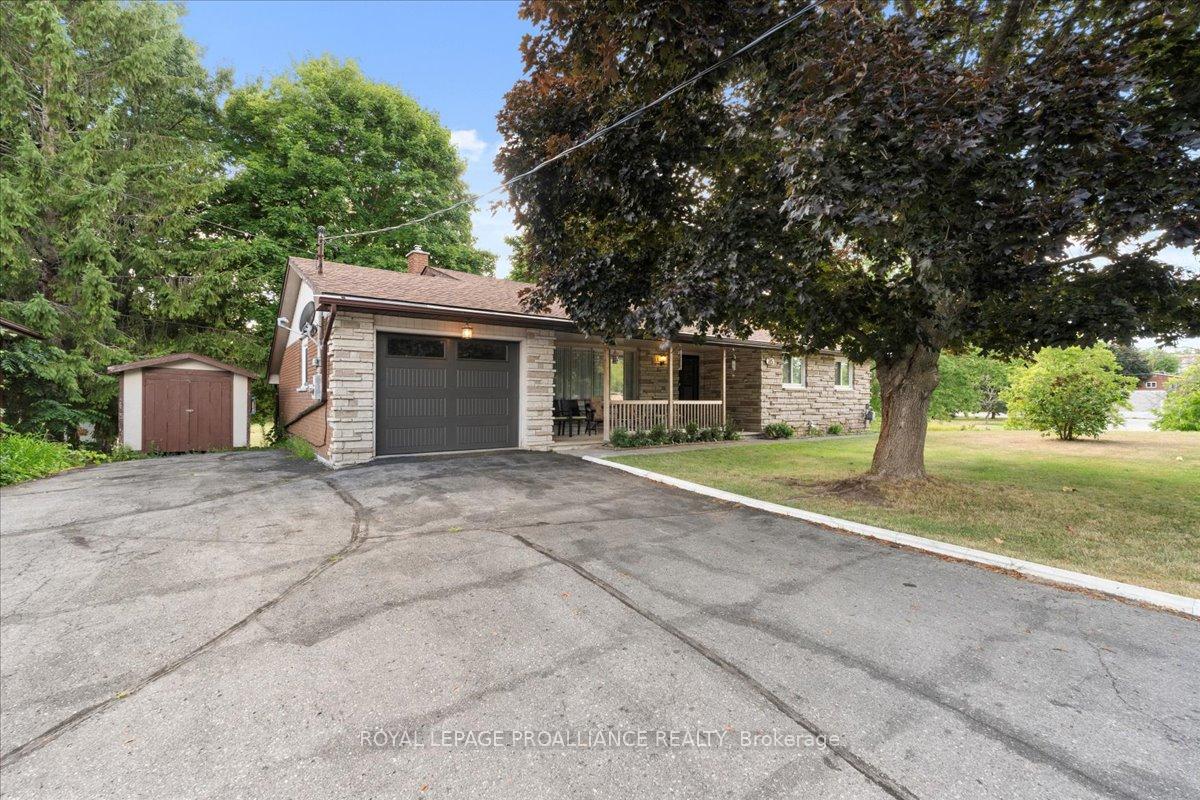 Photo 4 of 76 Henry Street, Stirling-Rawdon, Stirling Ward — HOMEH