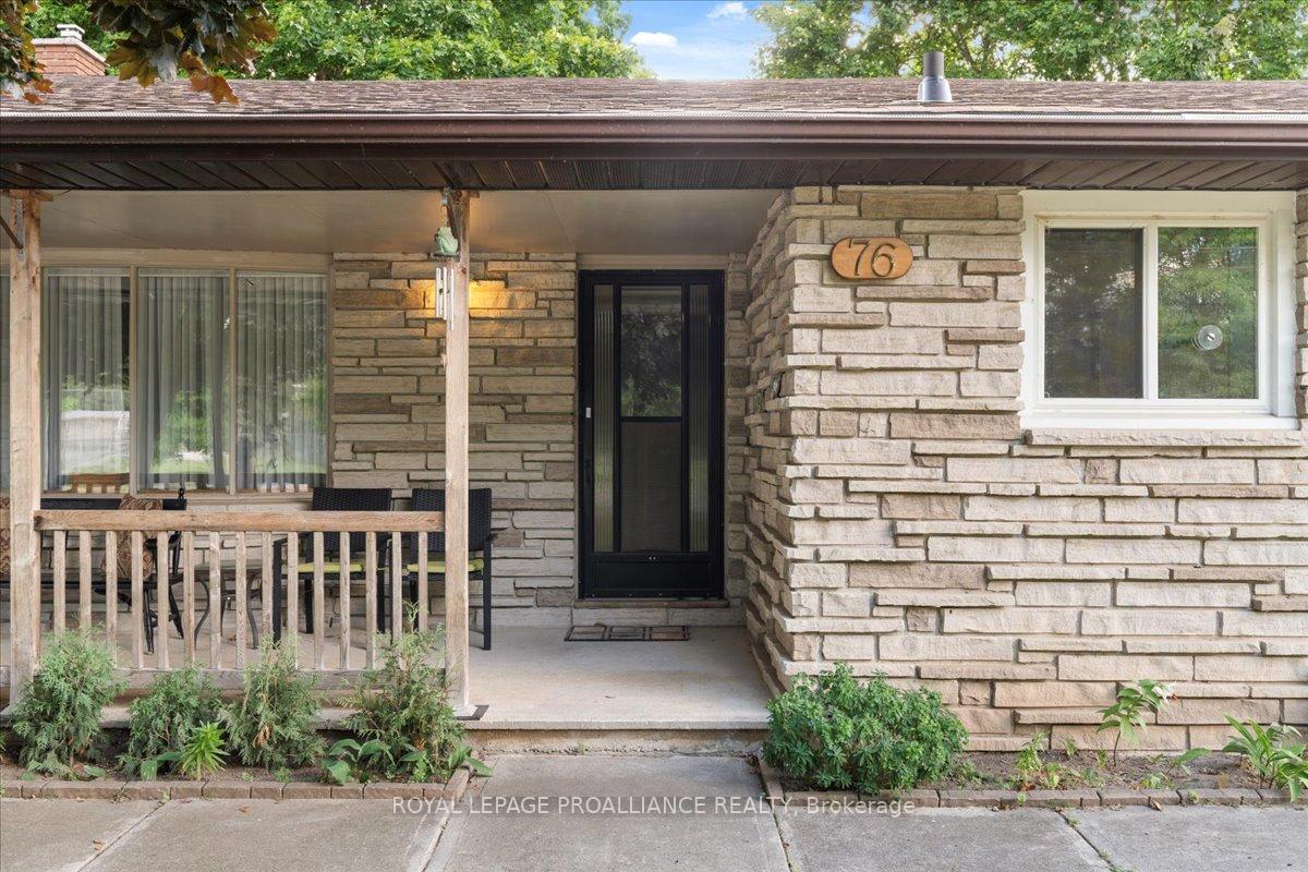Photo 7 of 76 Henry Street, Stirling-Rawdon, Stirling Ward — HOMEH