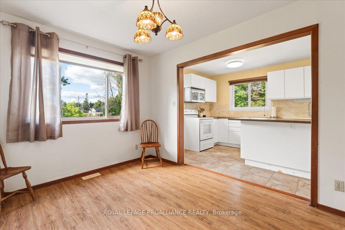 Photo 14 of 76 Henry Street, Stirling-Rawdon, Stirling Ward — HOMEH
