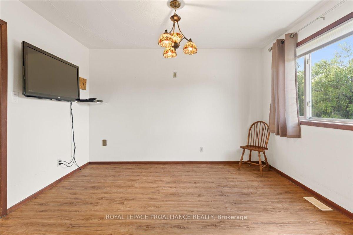 Photo 15 of 76 Henry Street, Stirling-Rawdon, Stirling Ward — HOMEH