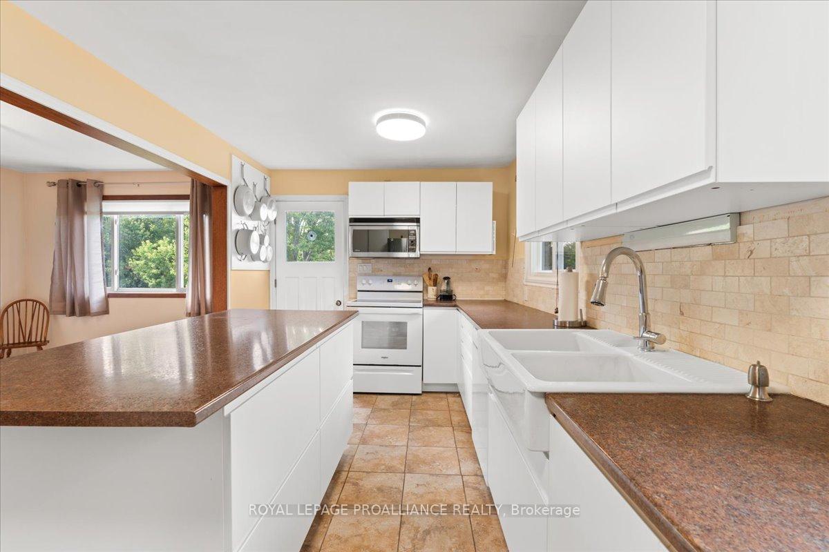 Photo 19 of 76 Henry Street, Stirling-Rawdon, Stirling Ward — HOMEH