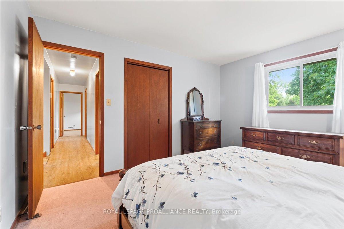 Photo 23 of 76 Henry Street, Stirling-Rawdon, Stirling Ward — HOMEH