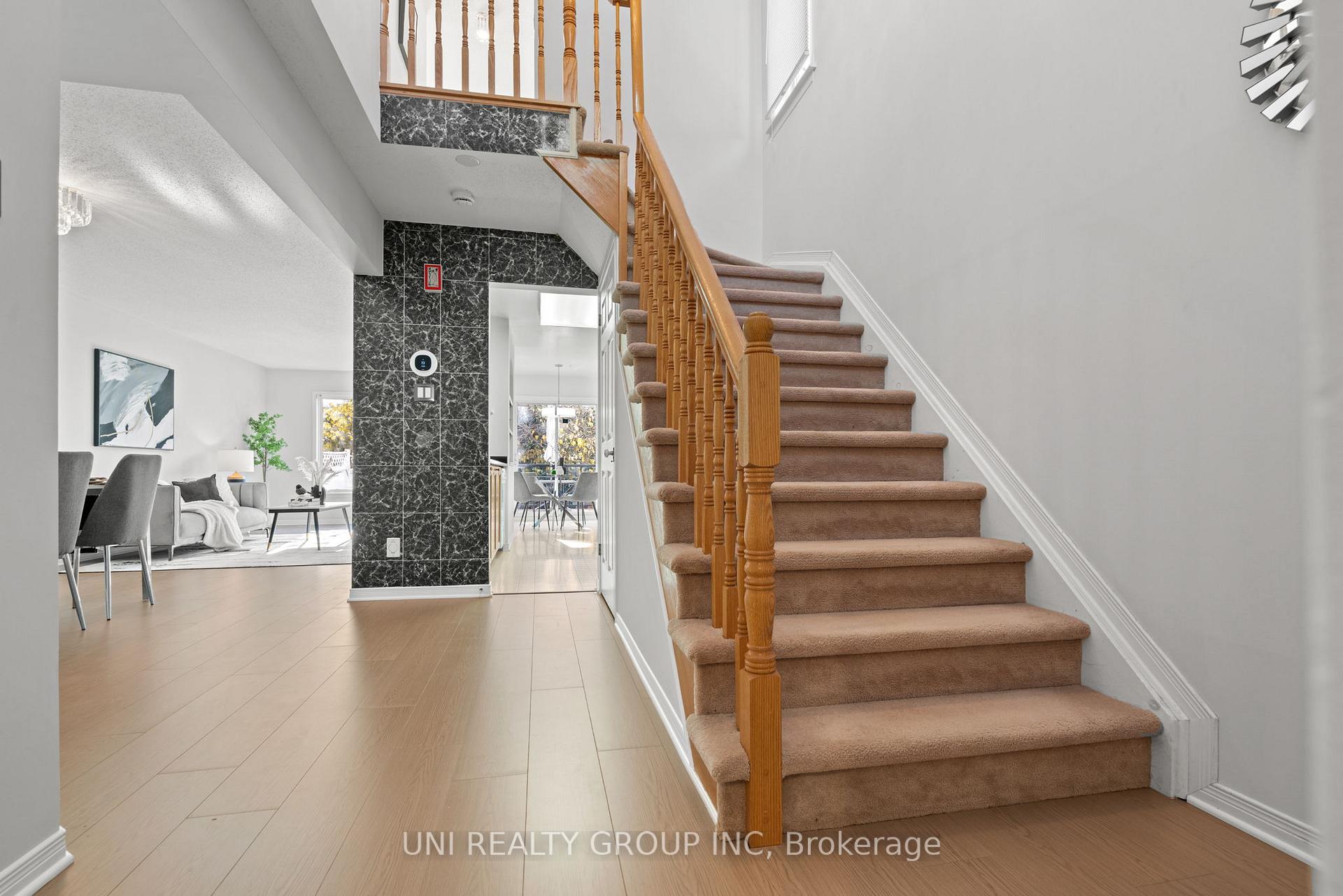 Photo 4 of 1720 Jobin Crescent, Ottawa, Carson Grove — HOMEH