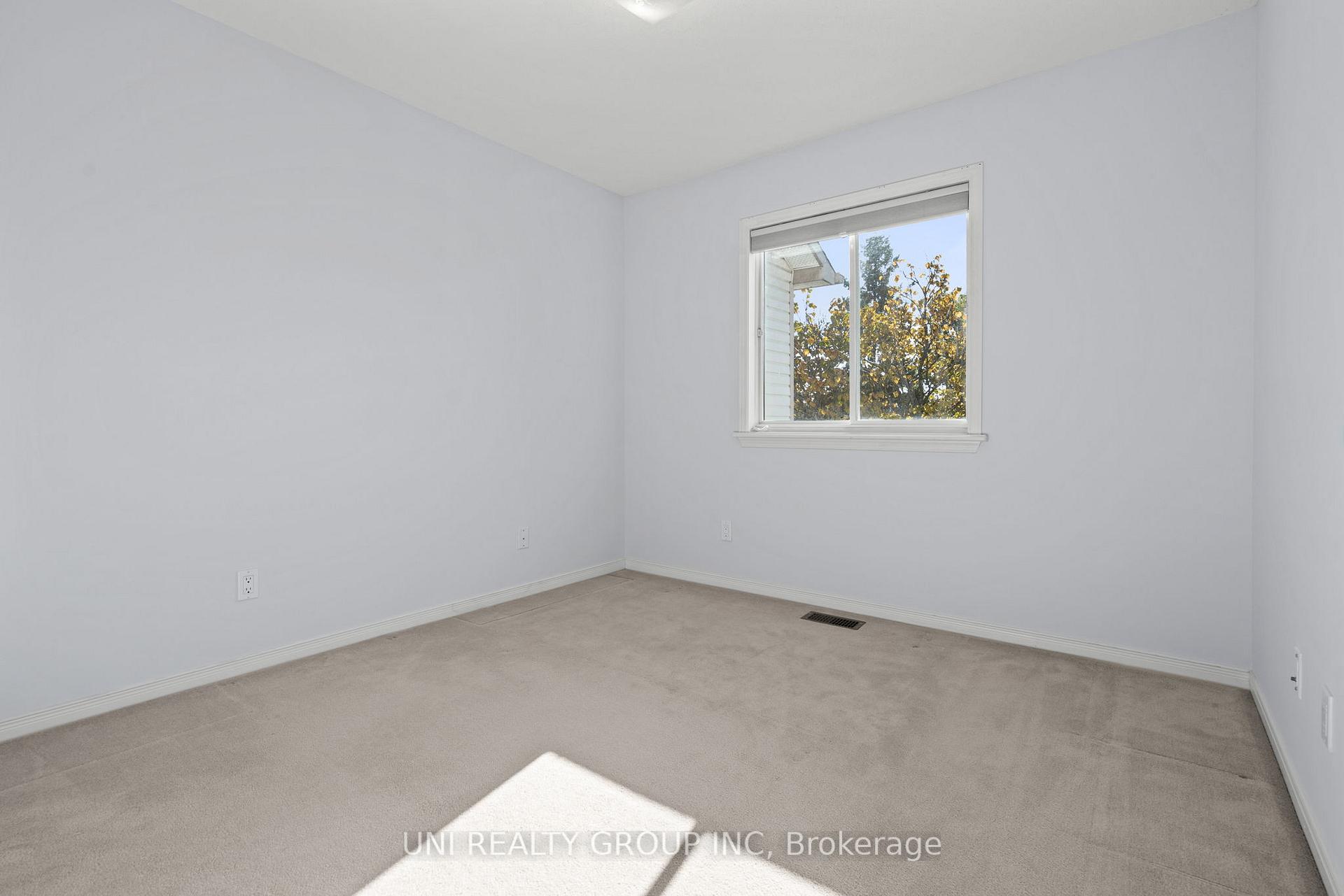 Photo 30 of 1720 Jobin Crescent, Ottawa, Carson Grove — HOMEH