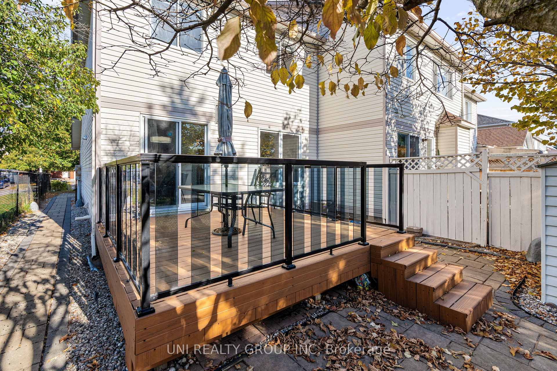 Photo 37 of 1720 Jobin Crescent, Ottawa, Carson Grove — HOMEH