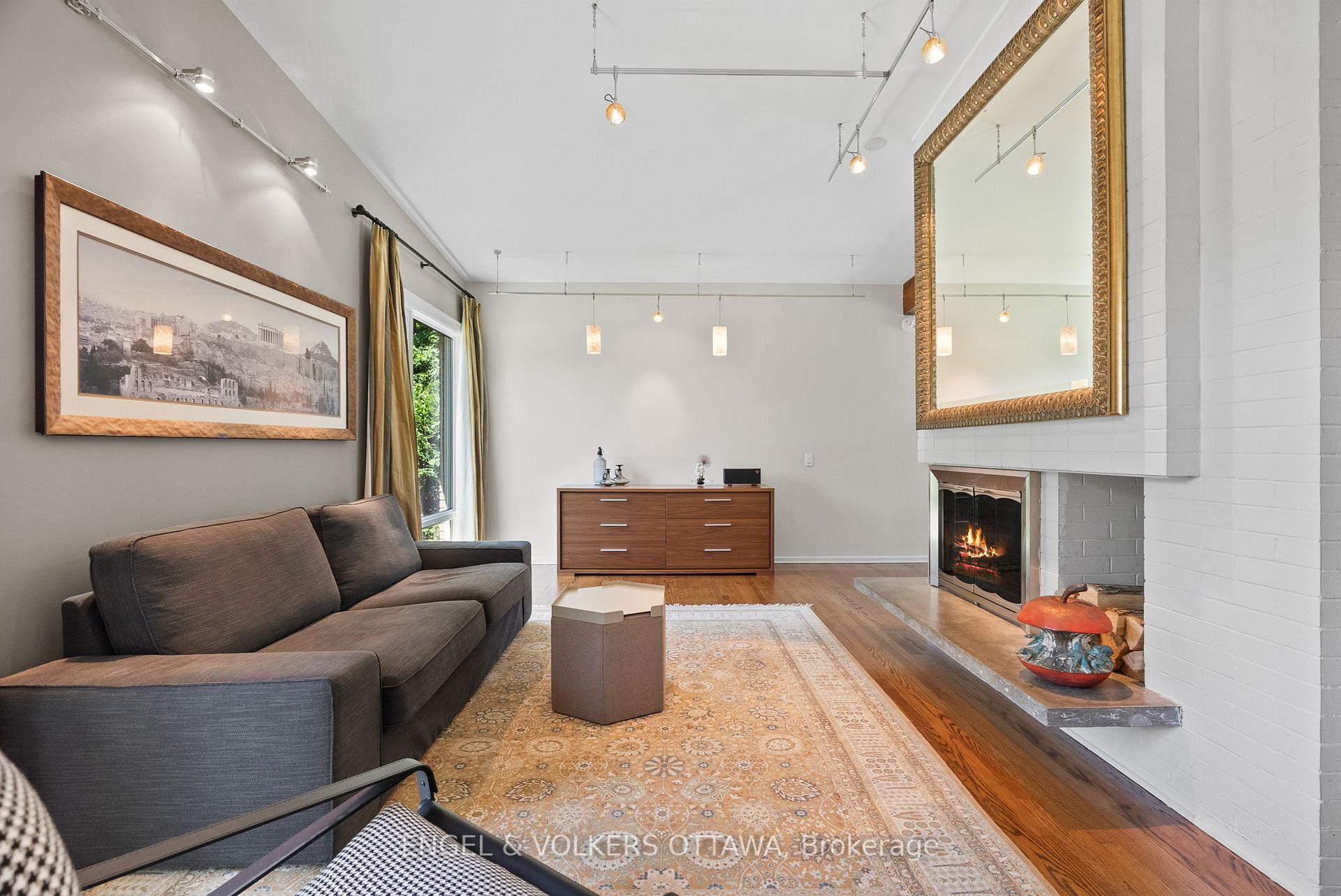 Photo 4 of 1175 Bonnie Crescent, Ottawa, Copeland Park — HOMEH