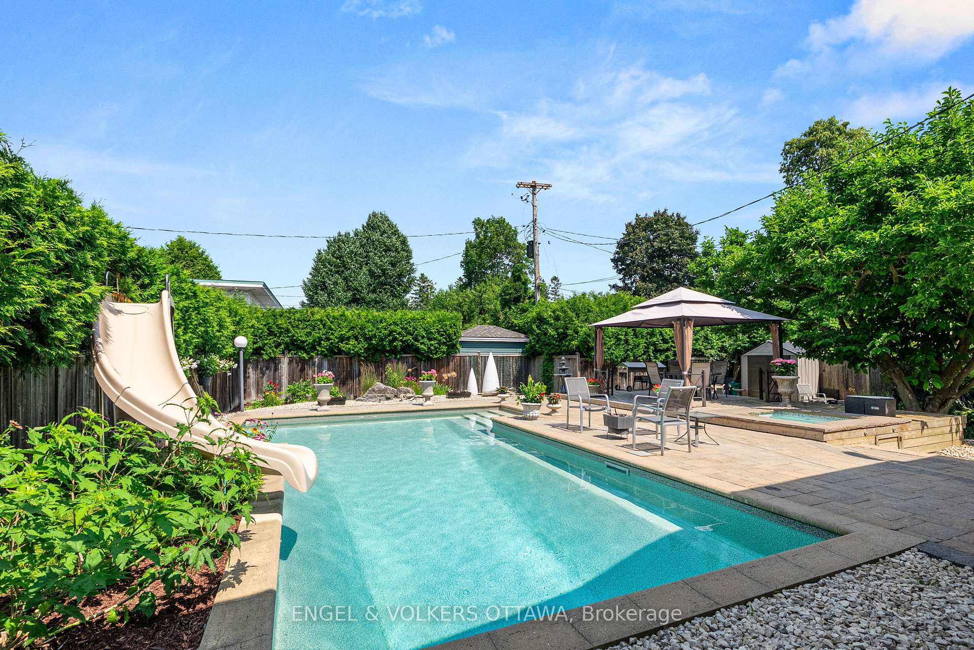 Photo 35 of 1175 Bonnie Crescent, Ottawa, Copeland Park — HOMEH