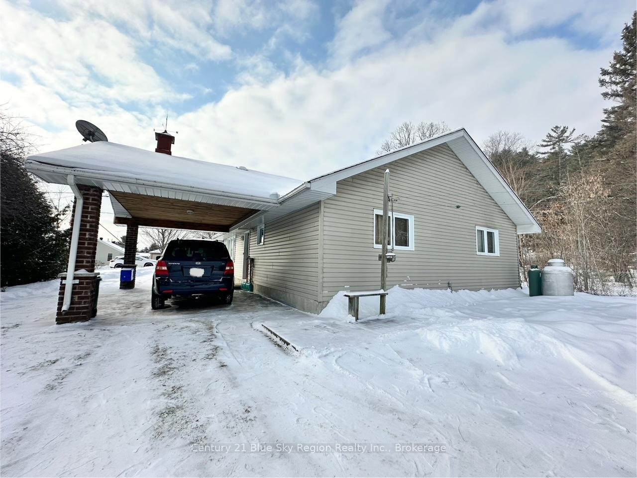 Photo 4 of 361 Fifth Street, Mattawa — HOMEH