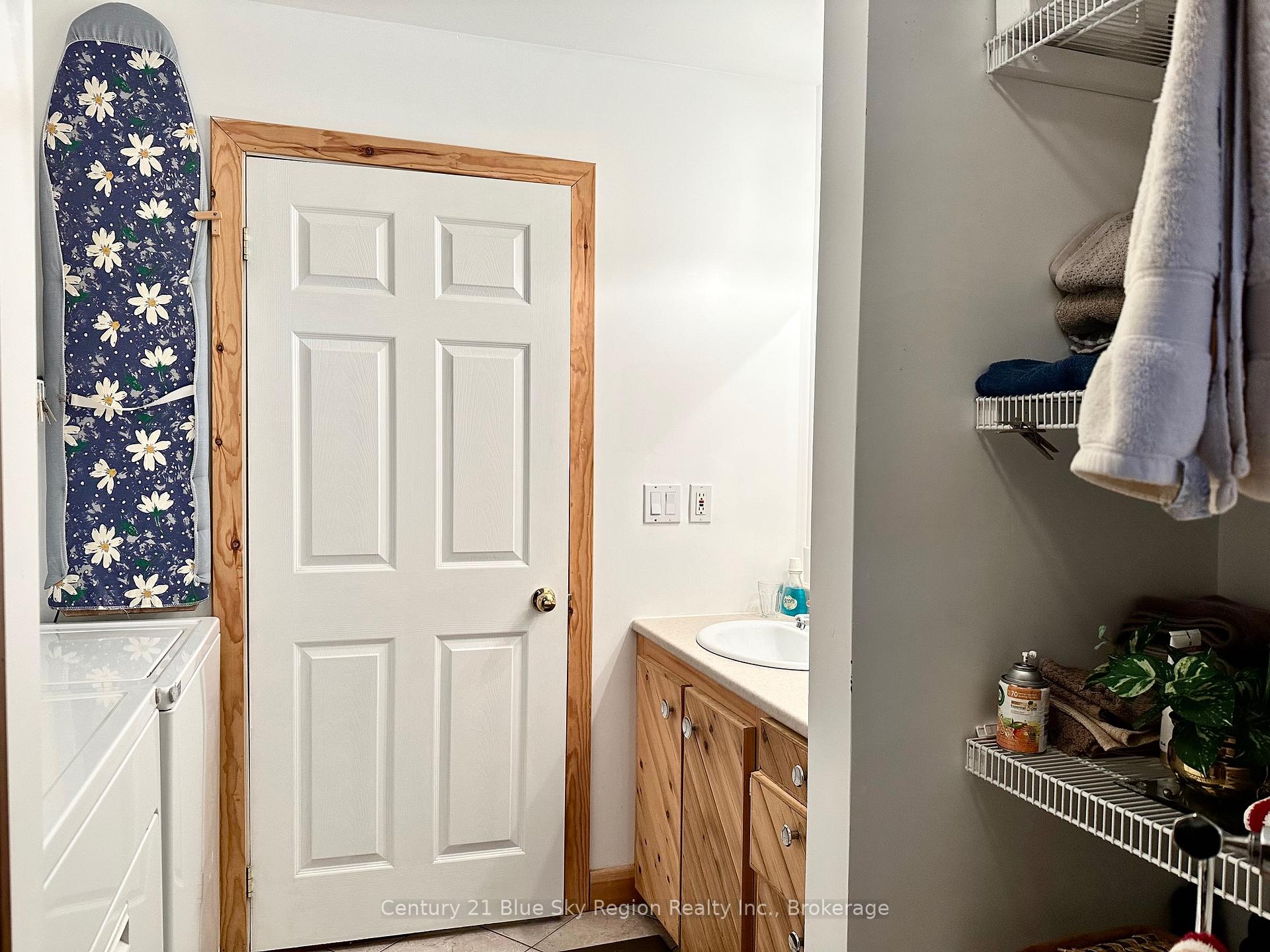 Photo 21 of 361 Fifth Street, Mattawa — HOMEH