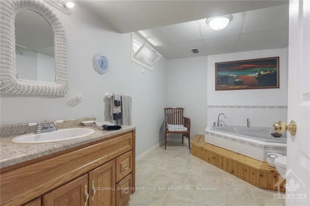Photo 26 of 254 Northcote Drive, Beckwith, Beckwith Twp — HOMEH