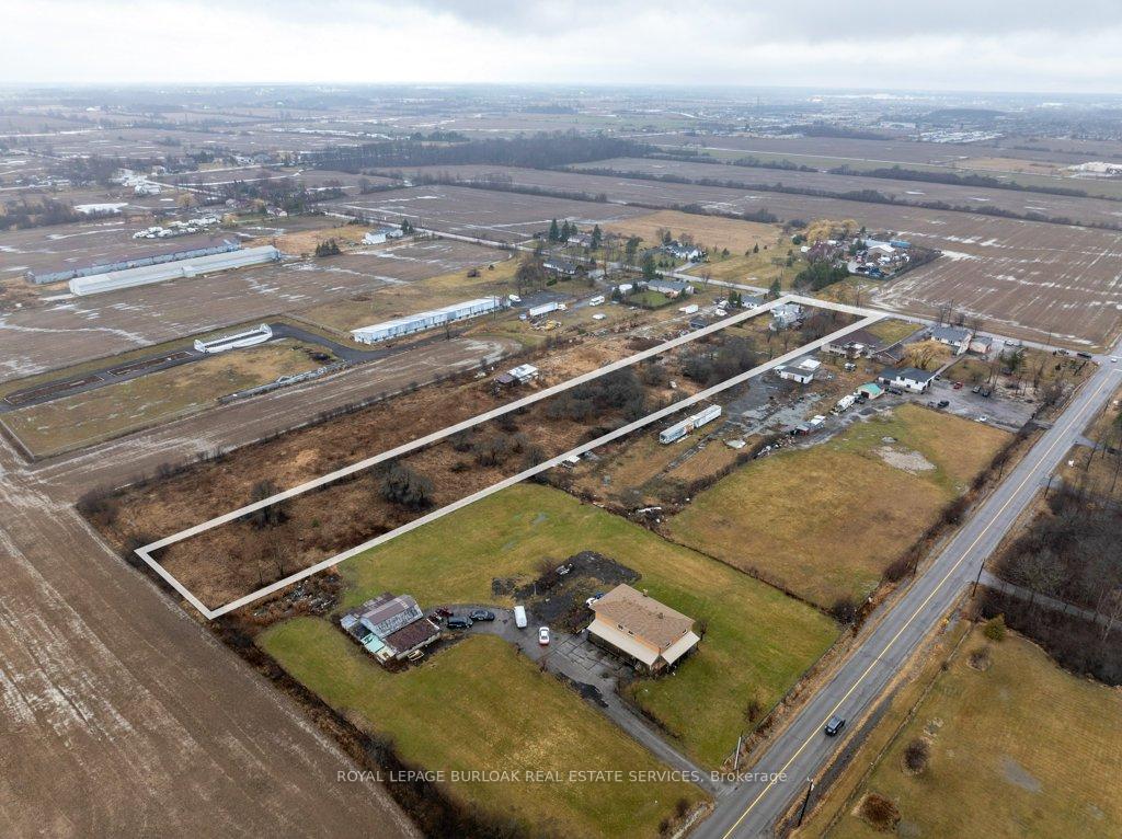 Photo 2 of 114 Second Road E, Hamilton, Rural Stoney Creek — HOMEH