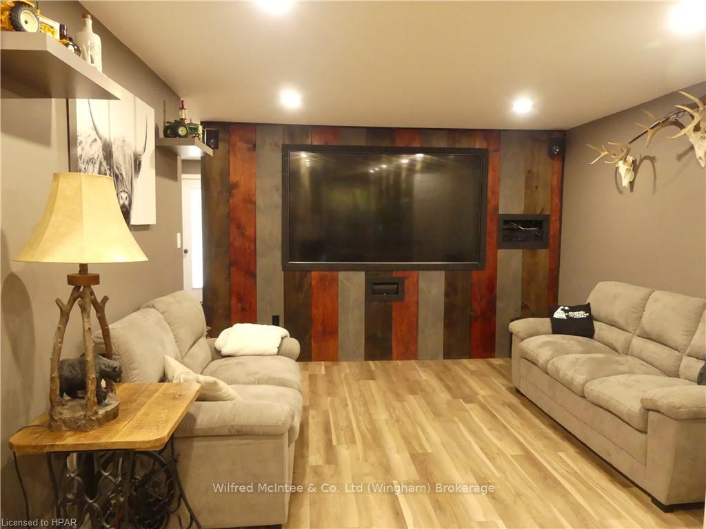 Photo 23 of 40022 Morris Road, Morris Turnberry, Morris — HOMEH