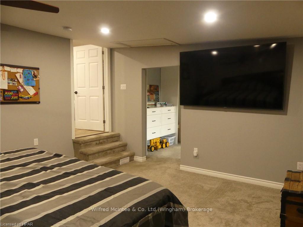 Photo 27 of 40022 Morris Road, Morris Turnberry, Morris — HOMEH