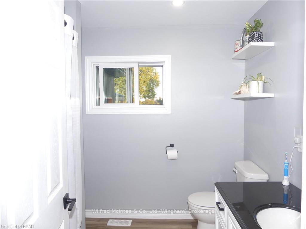 Photo 34 of 40022 Morris Road, Morris Turnberry, Morris — HOMEH