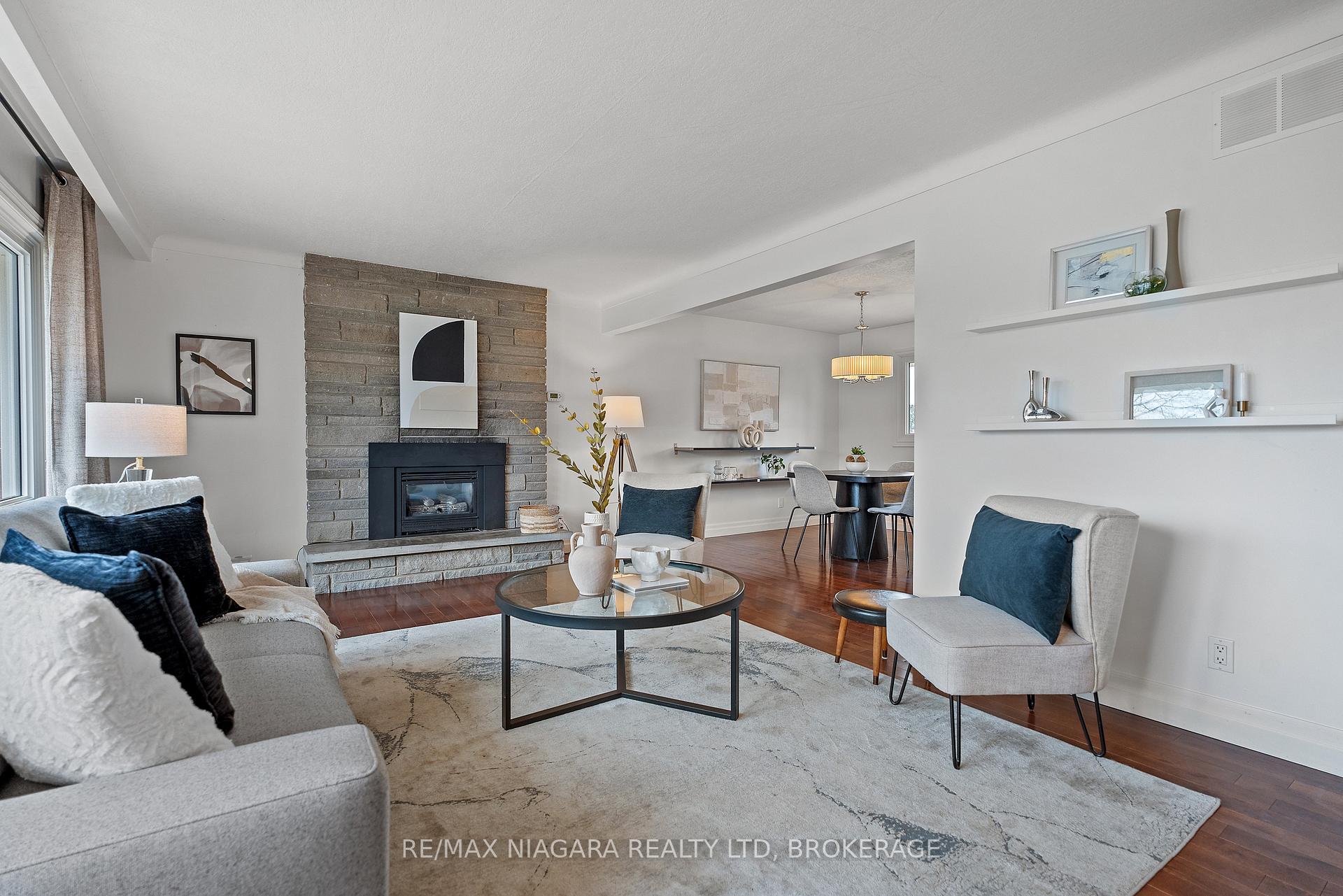 Photo 6 of 29 Beacon Hill Drive, St. Catharines, Burleigh Hill — HOMEH