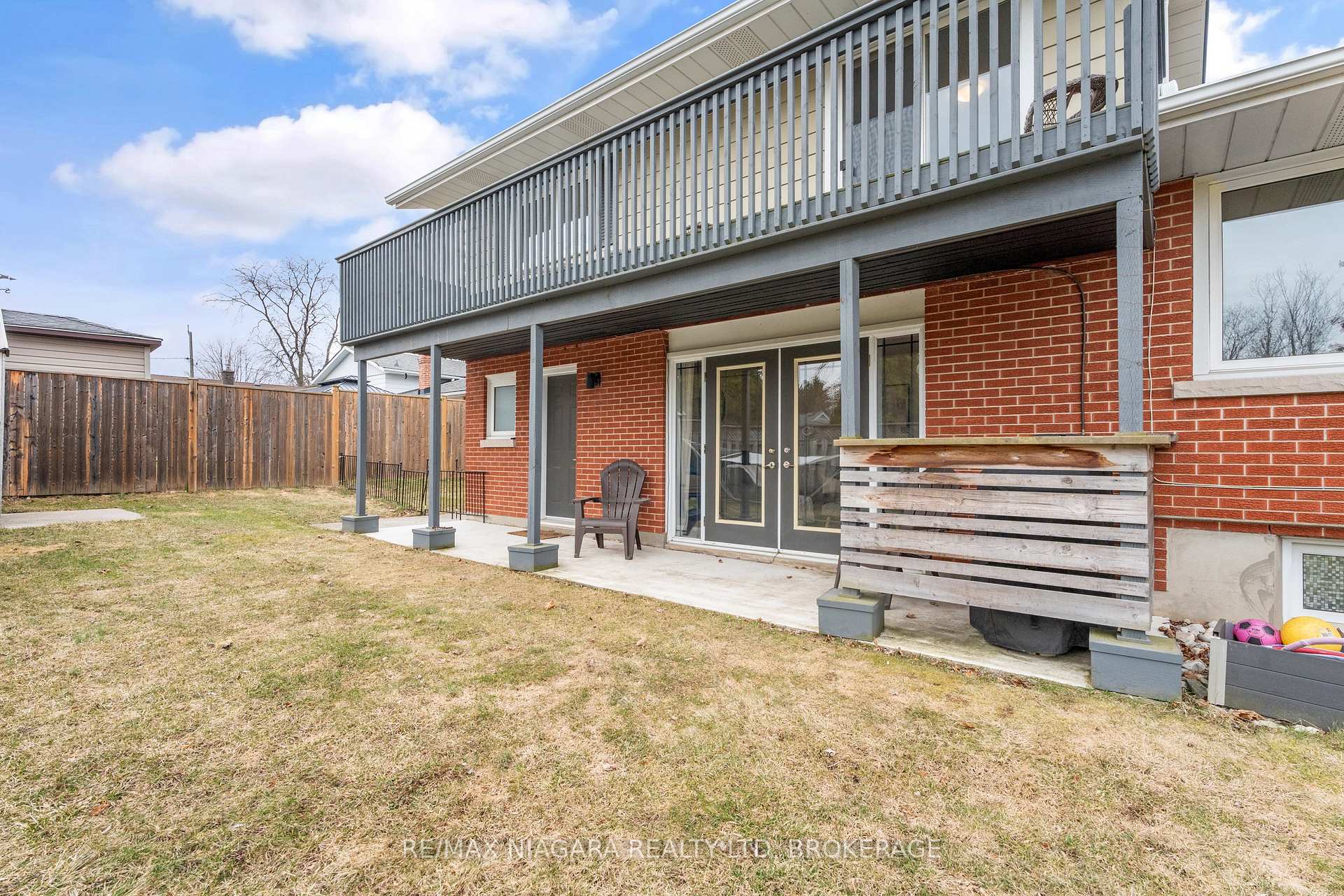 Photo 31 of 29 Beacon Hill Drive, St. Catharines, Burleigh Hill — HOMEH