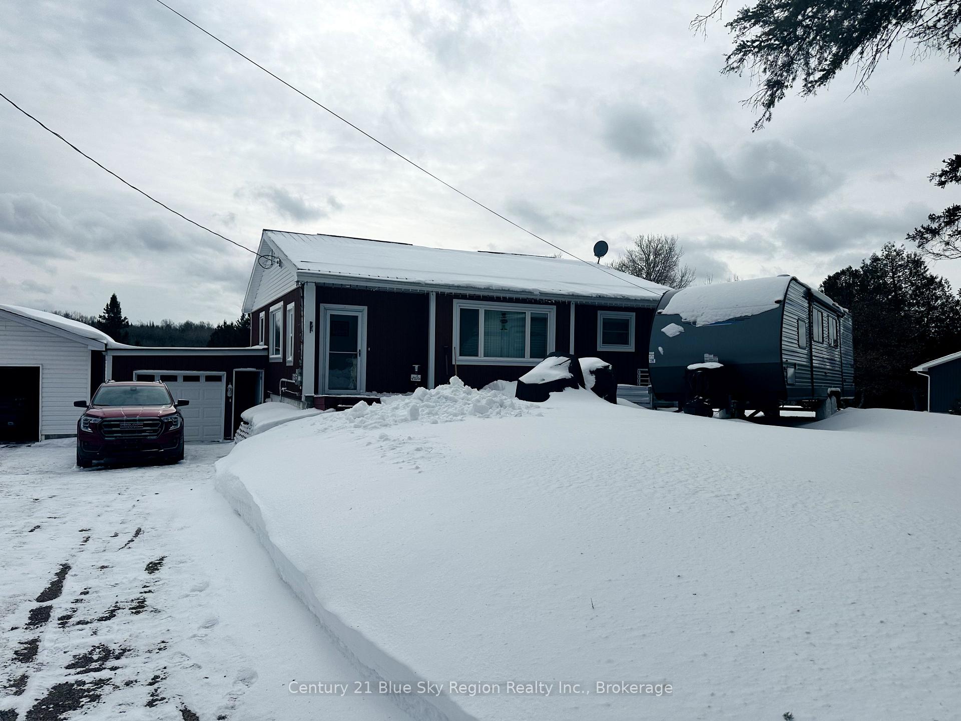 Photo 3 of 405 Highway 654 W, Callander — HOMEH