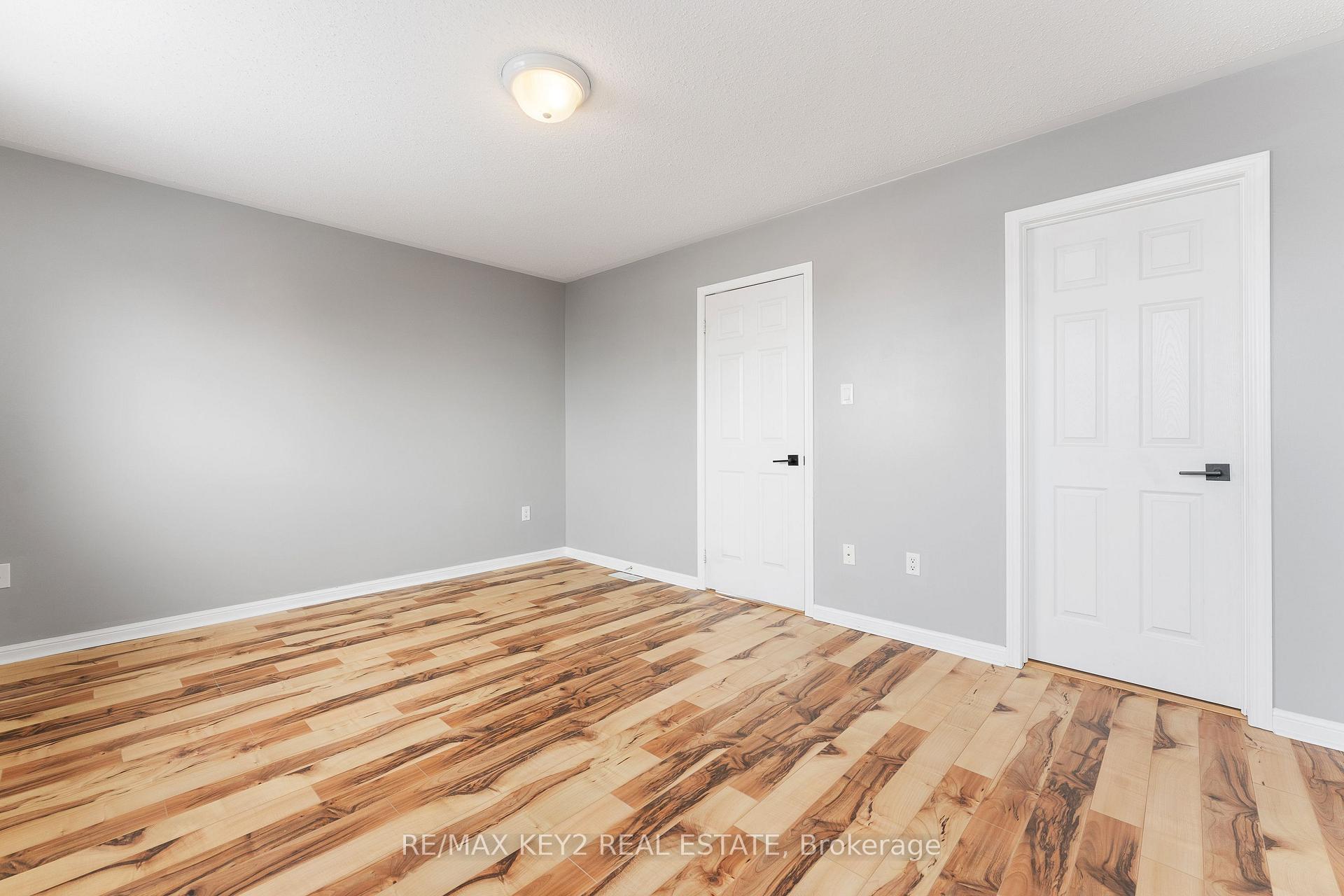 Photo 23 of 80 Commonwealth Road, Barrie, Innis-Shore — HOMEH