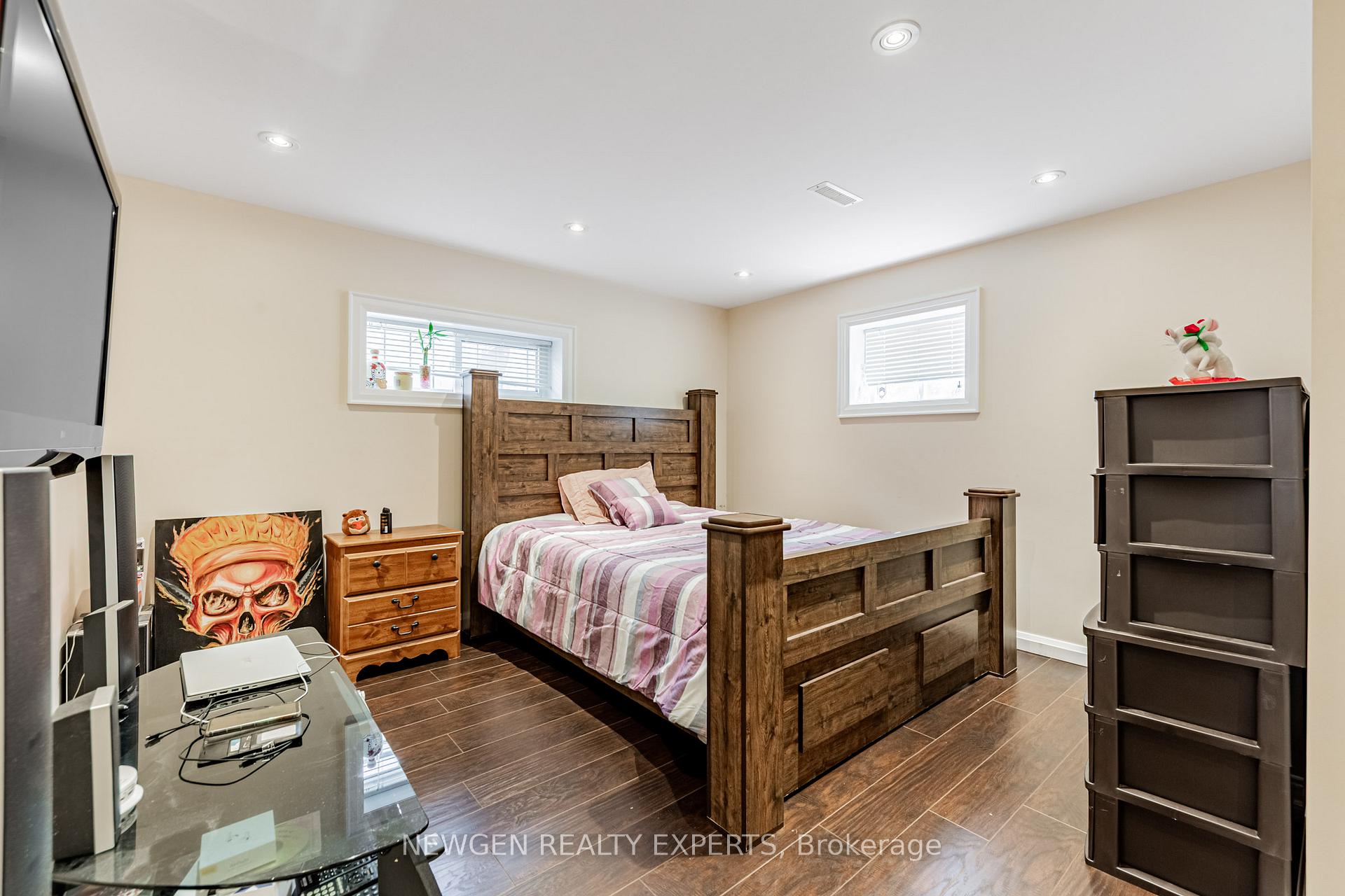 Photo 19 of 25 Bruce Beer Drive, Brampton, Madoc — HOMEH