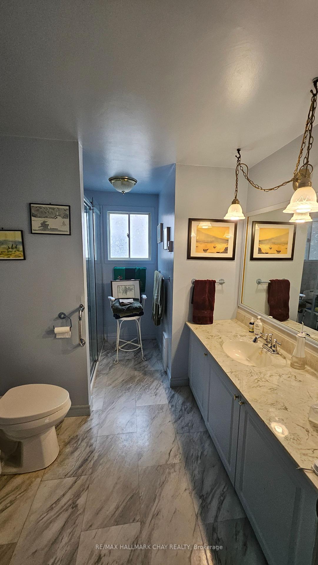 Photo 28 of 110 Shakespeare Crescent, Barrie, Letitia Heights — HOMEH