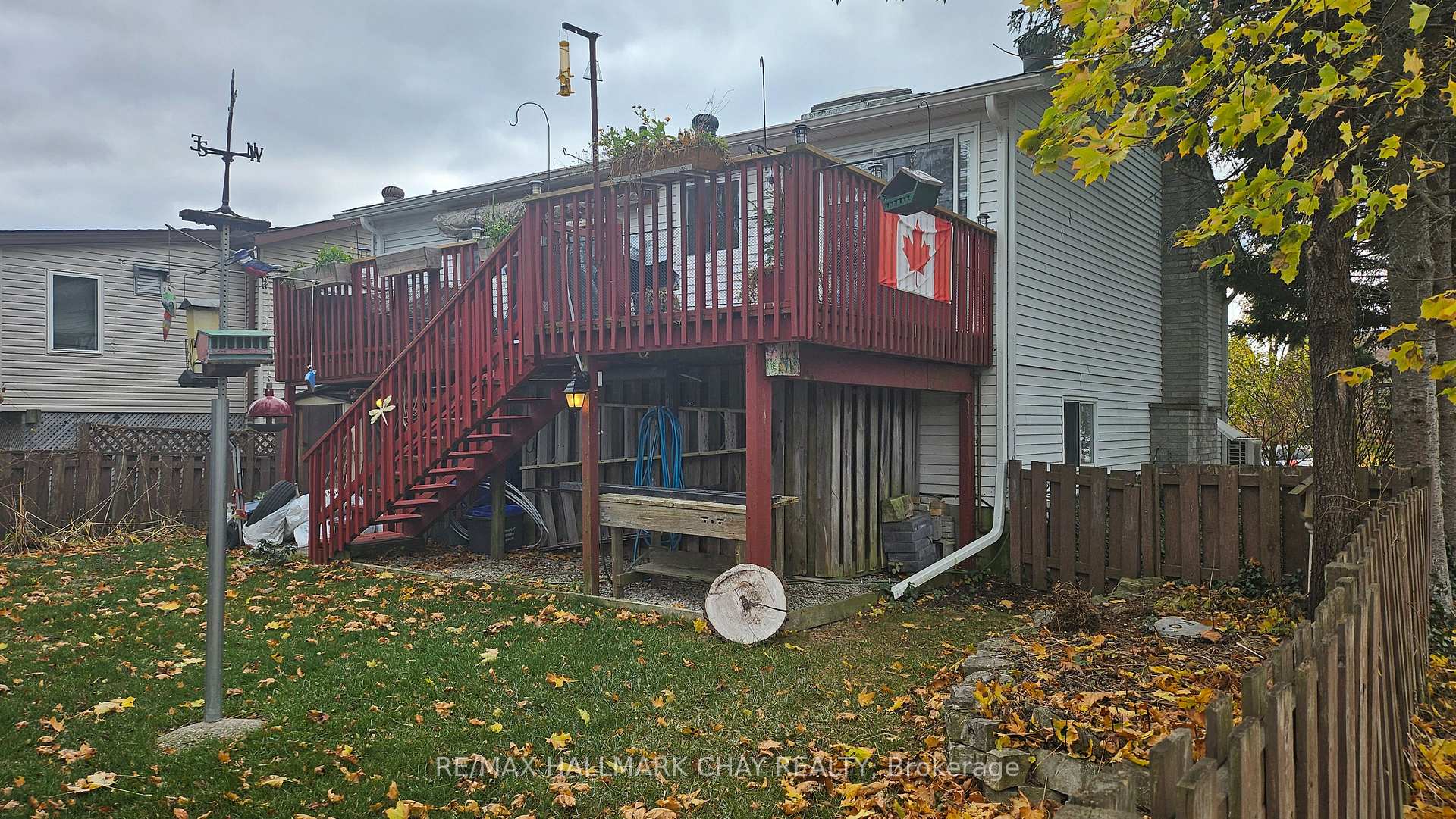 Photo 32 of 110 Shakespeare Crescent, Barrie, Letitia Heights — HOMEH