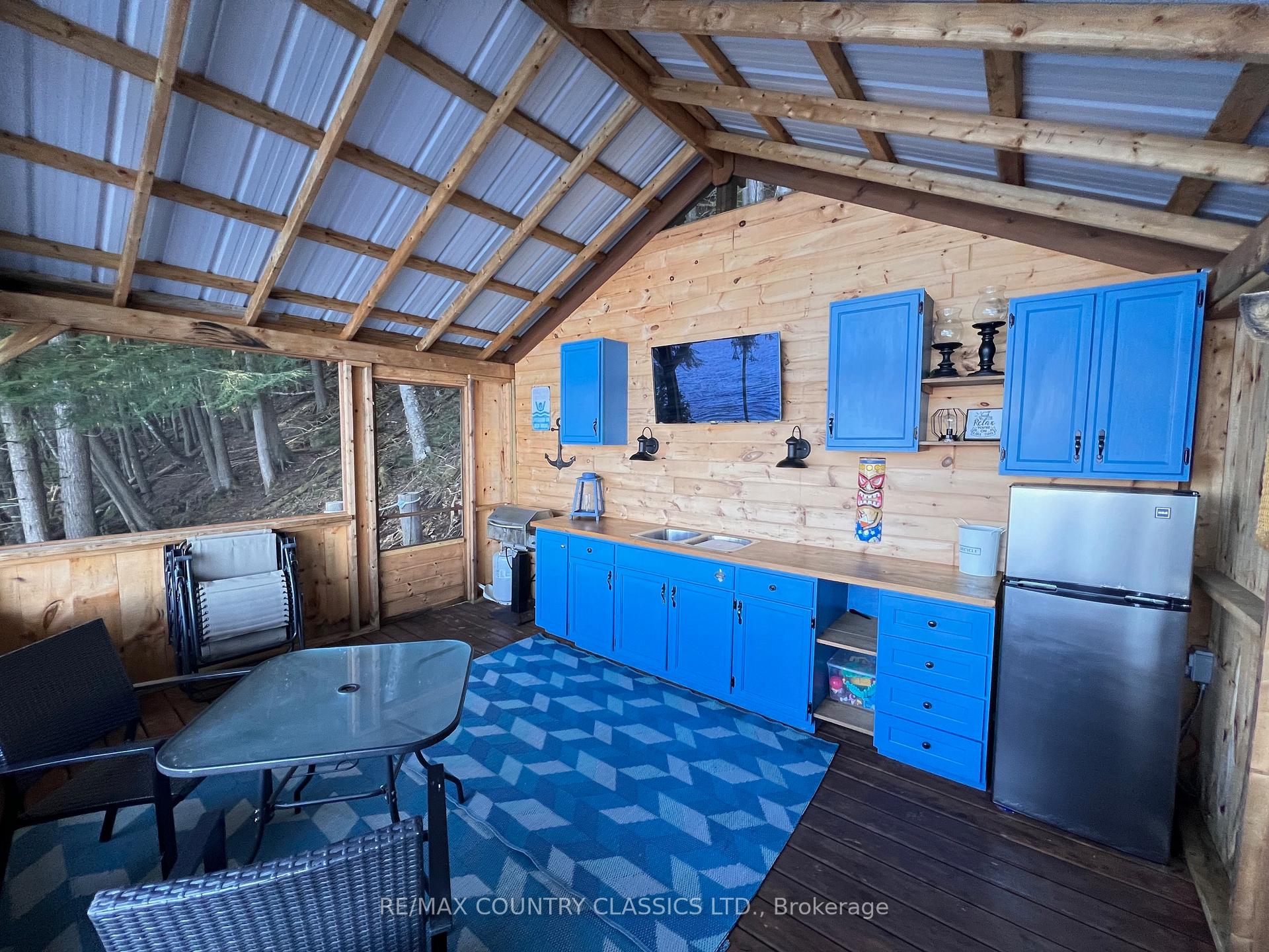 Photo 16 of 322B Lauretta Lane, Faraday — HOMEH