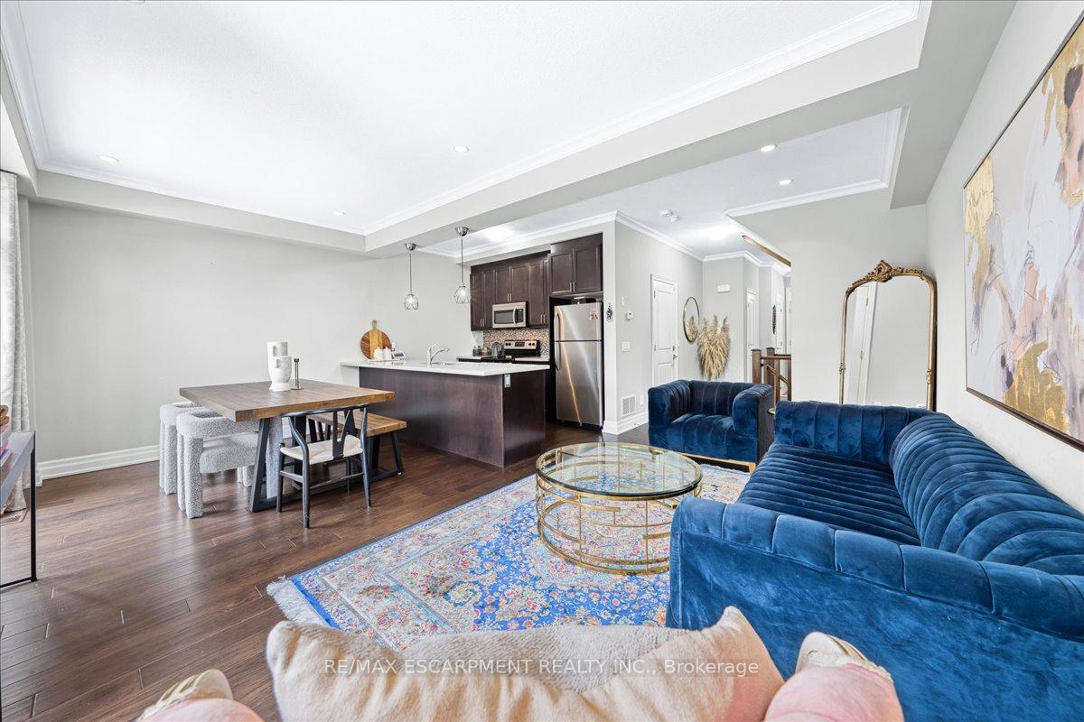 Photo 8 of 75 Southshore Crescent, Hamilton, Stoney Creek — HOMEH
