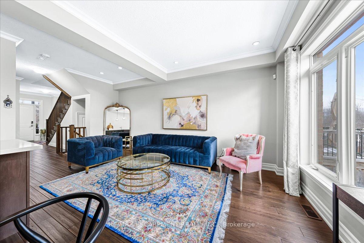 Photo 10 of 75 Southshore Crescent, Hamilton, Stoney Creek — HOMEH