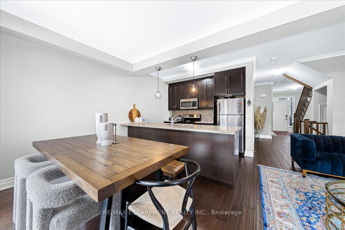 Photo 12 of 75 Southshore Crescent, Hamilton, Stoney Creek — HOMEH