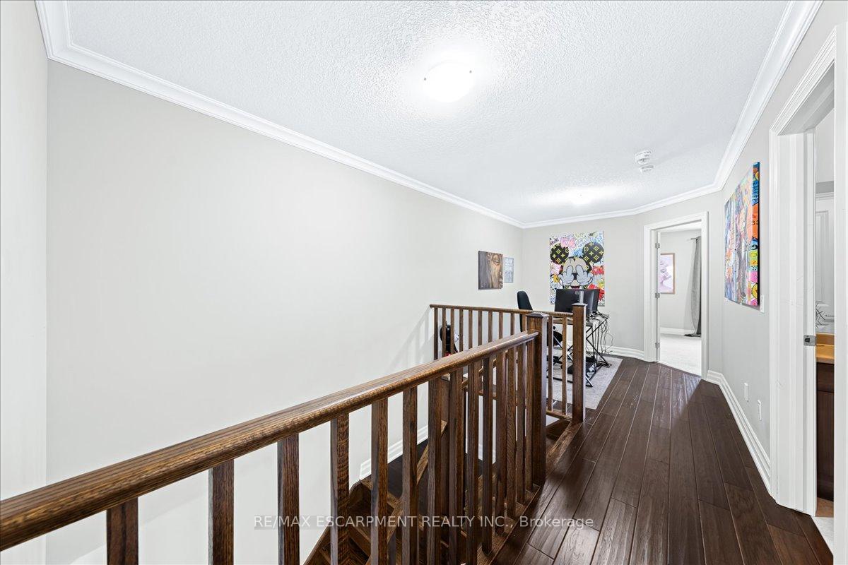 Photo 20 of 75 Southshore Crescent, Hamilton, Stoney Creek — HOMEH