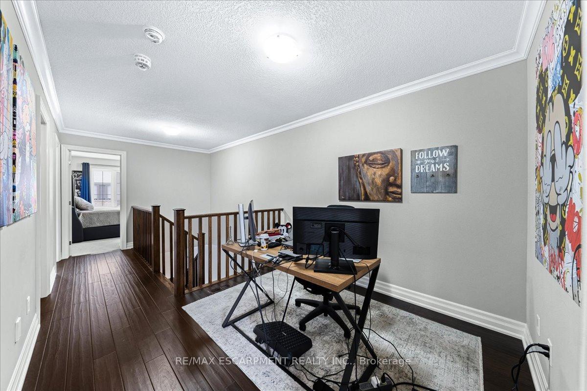 Photo 30 of 75 Southshore Crescent, Hamilton, Stoney Creek — HOMEH