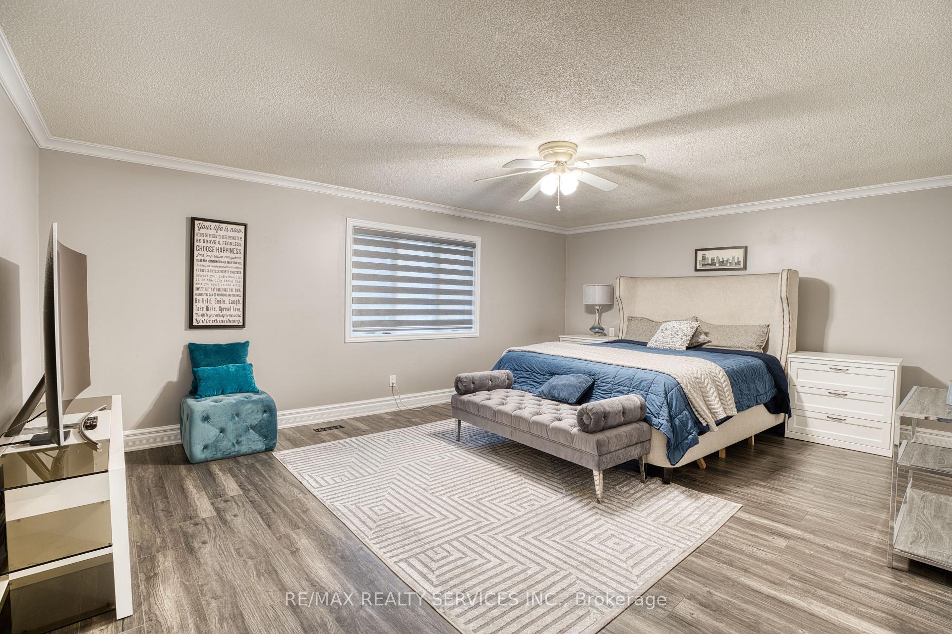Photo 20 of 21 Inder Heights Drive, Brampton, Snelgrove — HOMEH