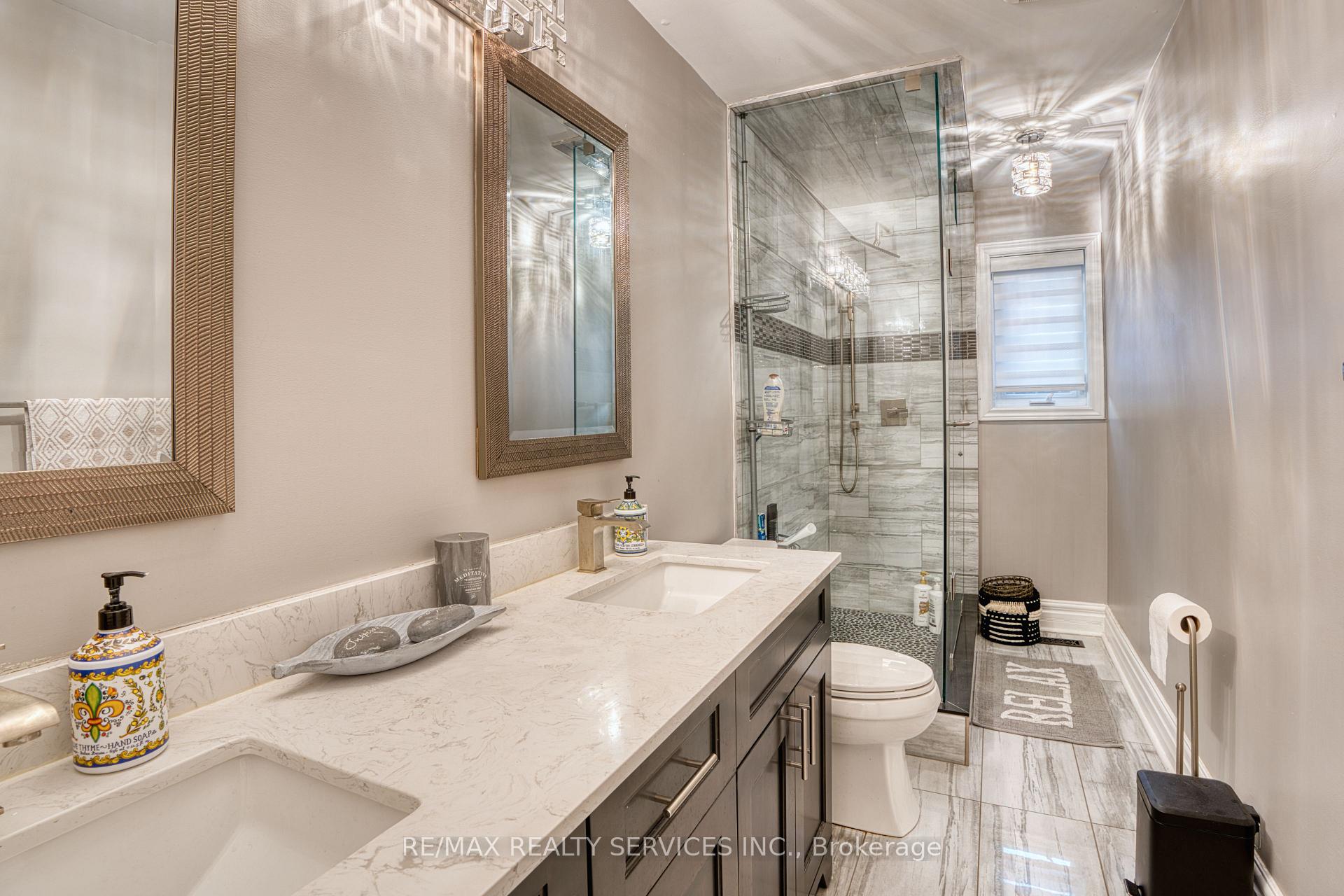 Photo 28 of 21 Inder Heights Drive, Brampton, Snelgrove — HOMEH