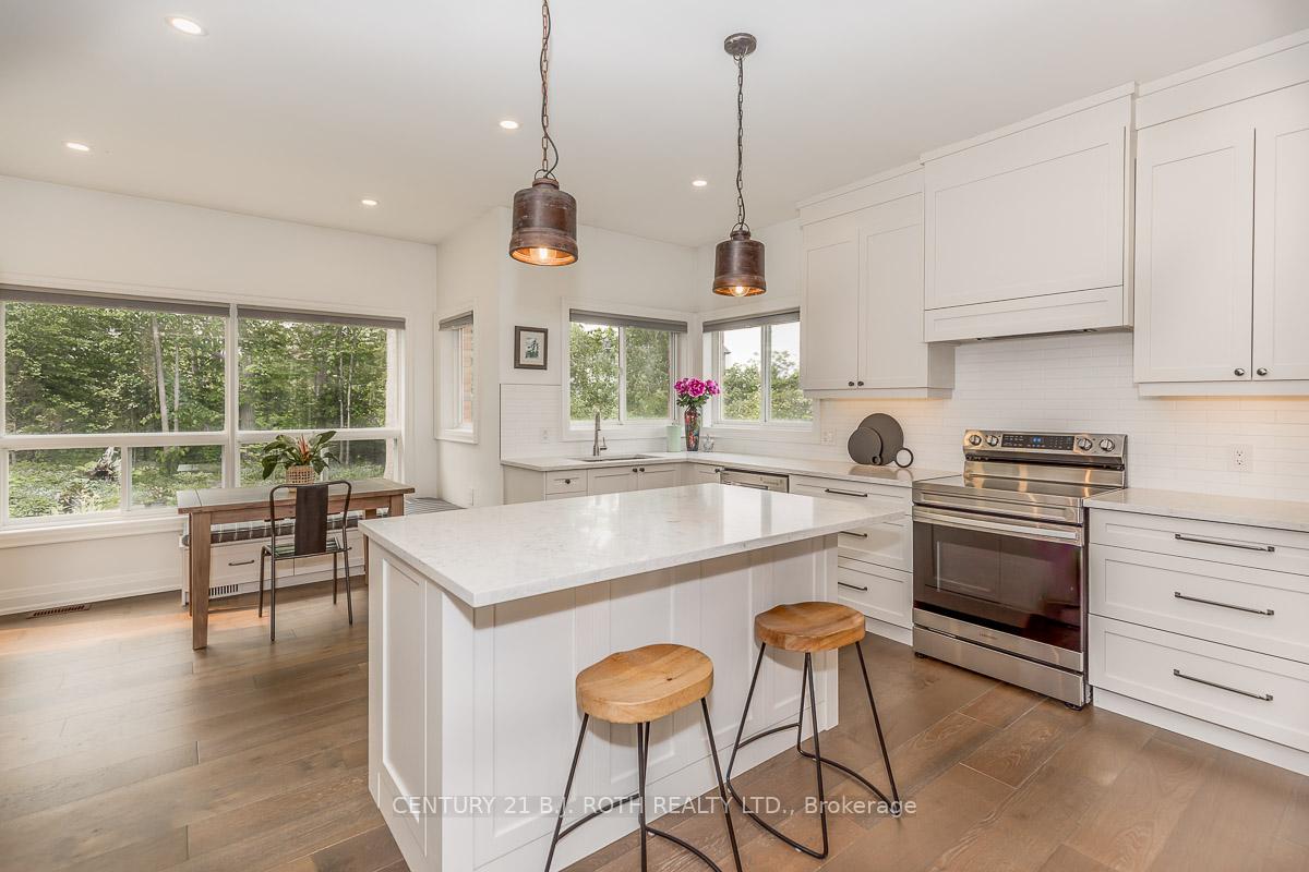 Photo 7 of 268 Dock Road, Barrie, Painswick South — HOMEH