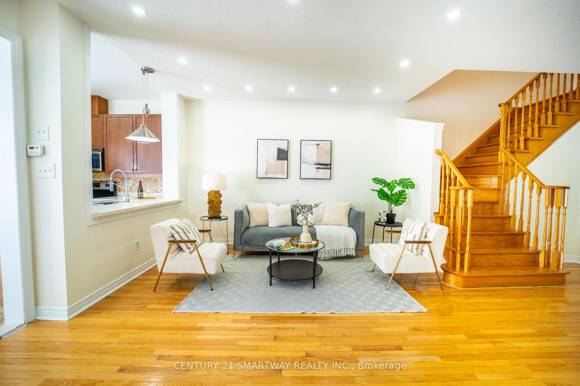 Photo 8 of 5 Rocky Point Crescent, Brampton, Madoc — HOMEH