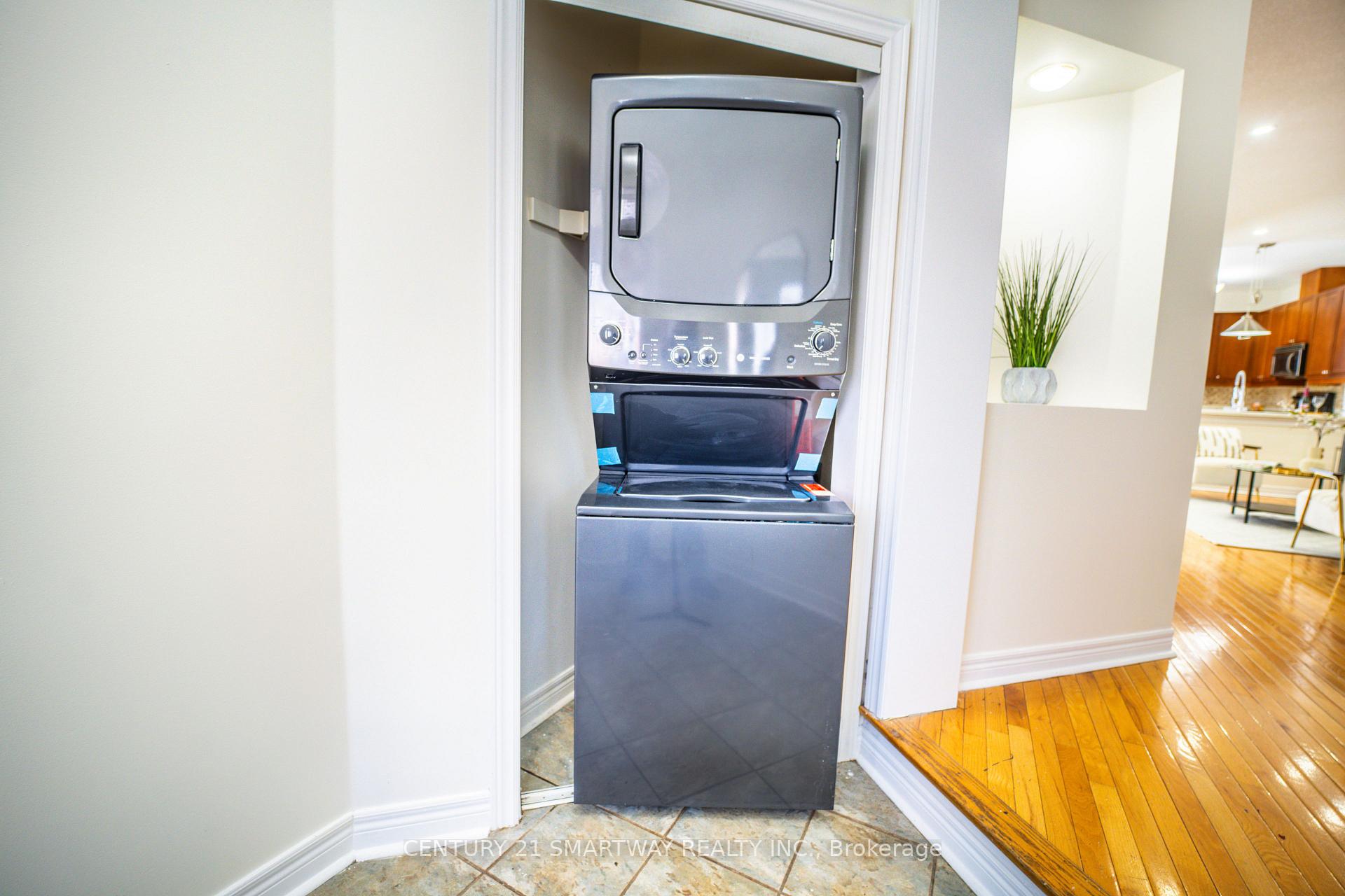 Photo 21 of 5 Rocky Point Crescent, Brampton, Madoc — HOMEH