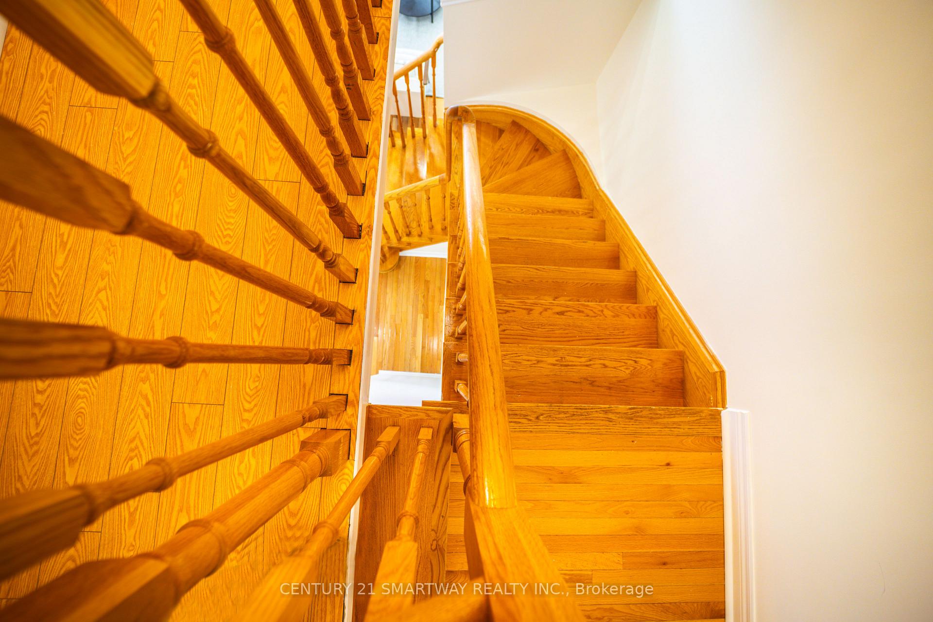 Photo 26 of 5 Rocky Point Crescent, Brampton, Madoc — HOMEH