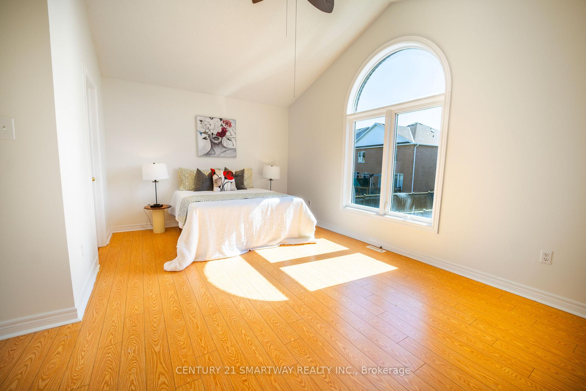 Photo 27 of 5 Rocky Point Crescent, Brampton, Madoc — HOMEH