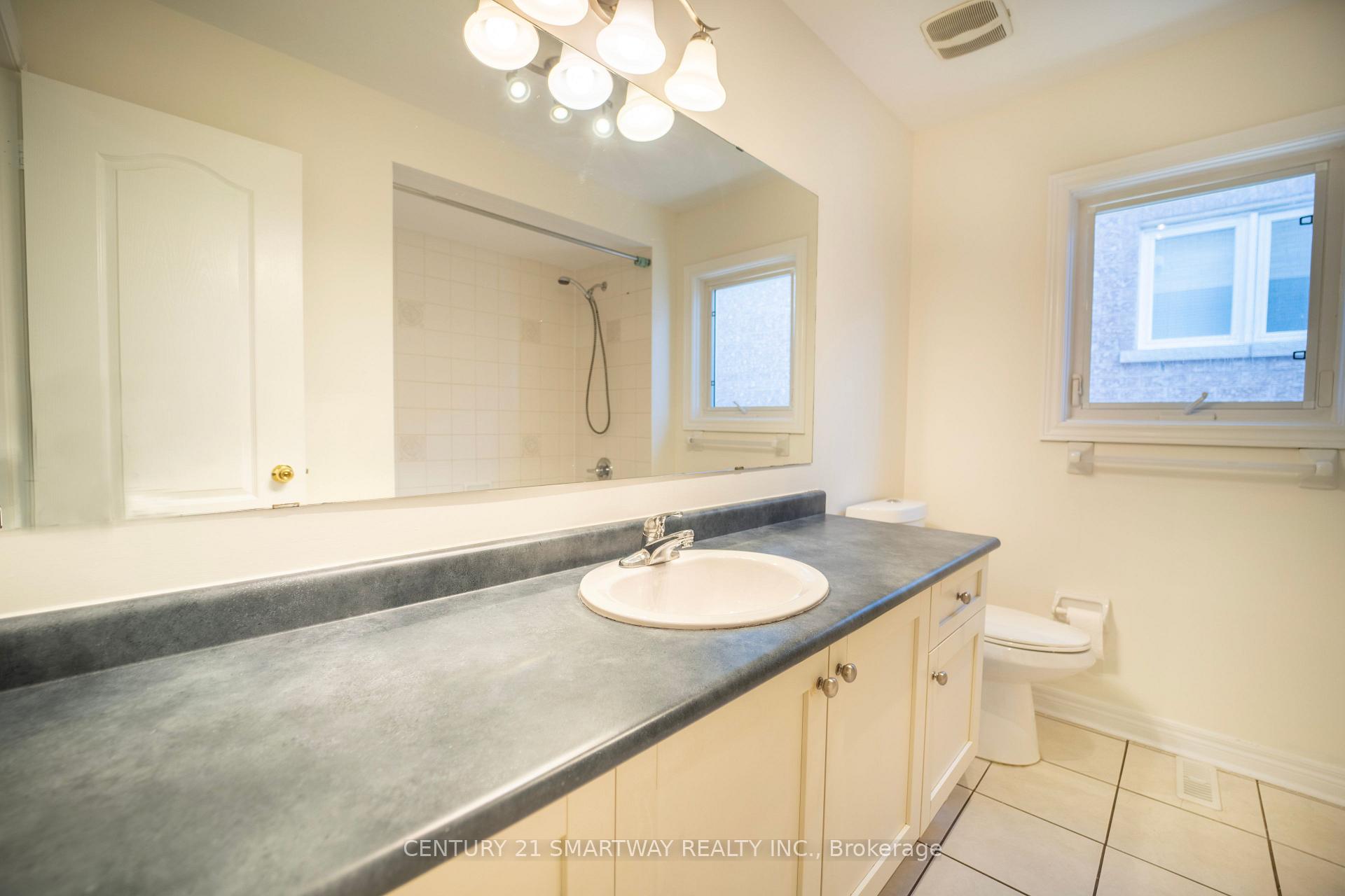 Photo 36 of 5 Rocky Point Crescent, Brampton, Madoc — HOMEH