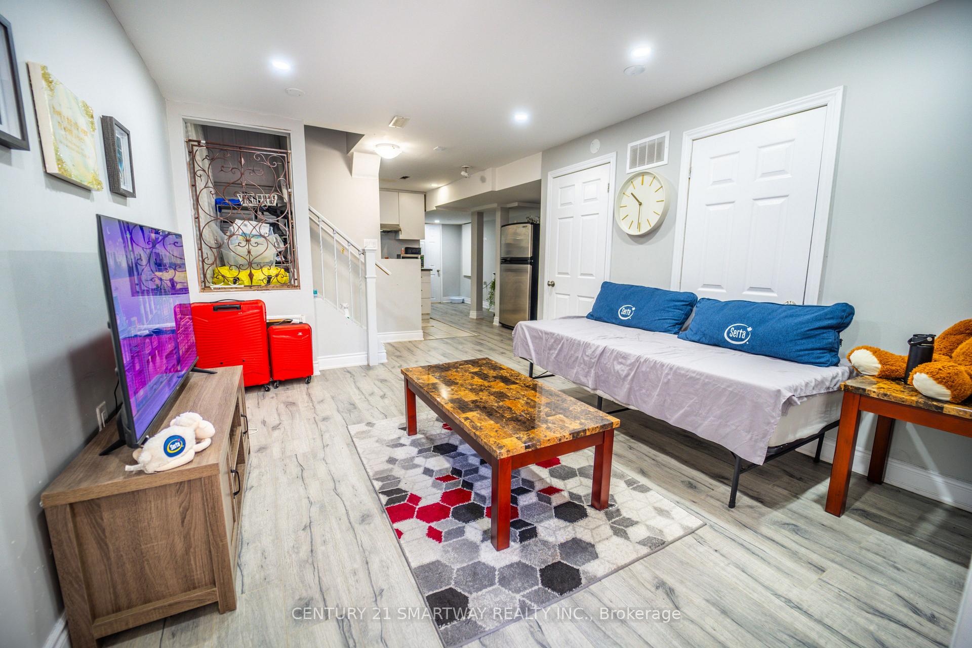 Photo 43 of 5 Rocky Point Crescent, Brampton, Madoc — HOMEH