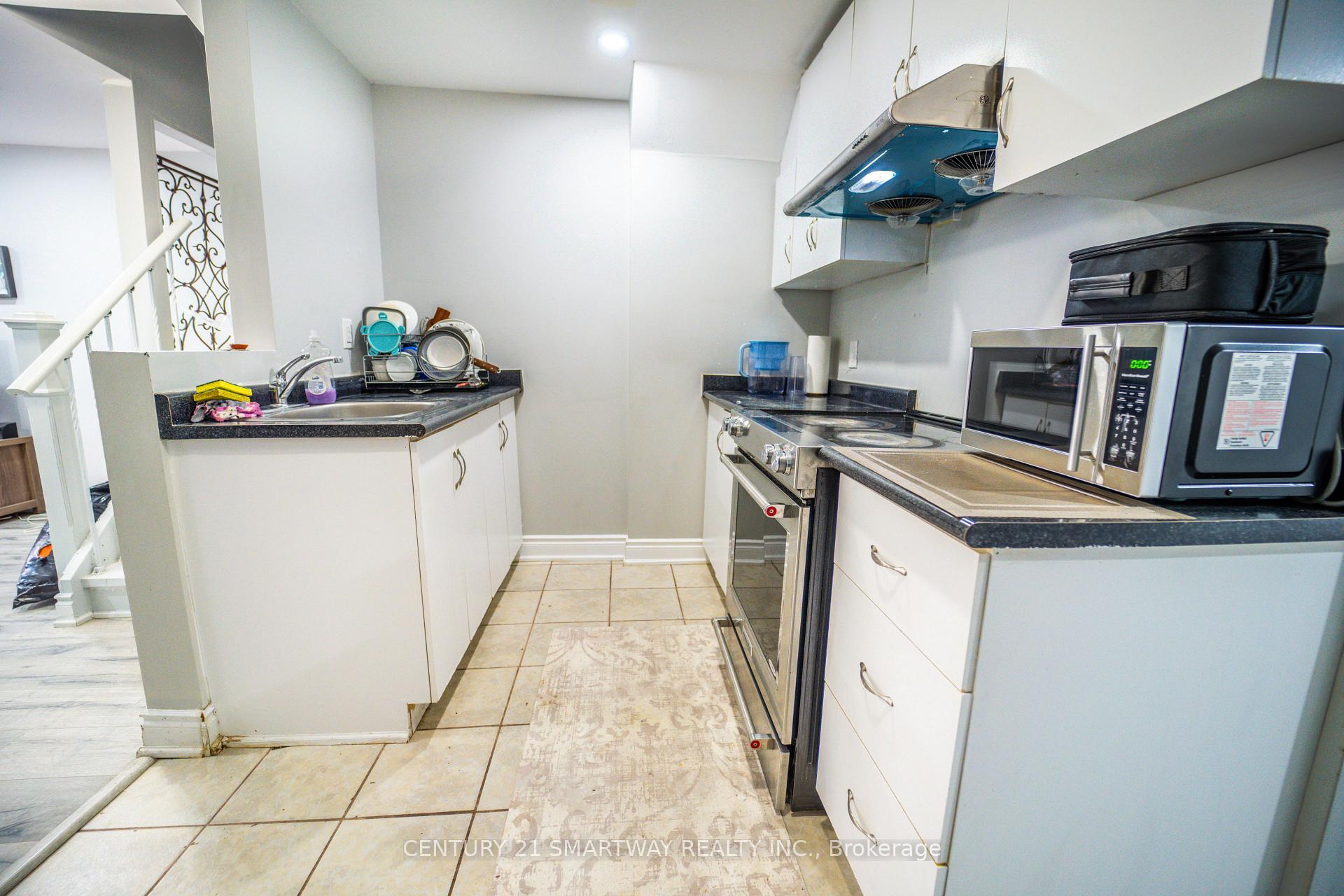 Photo 46 of 5 Rocky Point Crescent, Brampton, Madoc — HOMEH