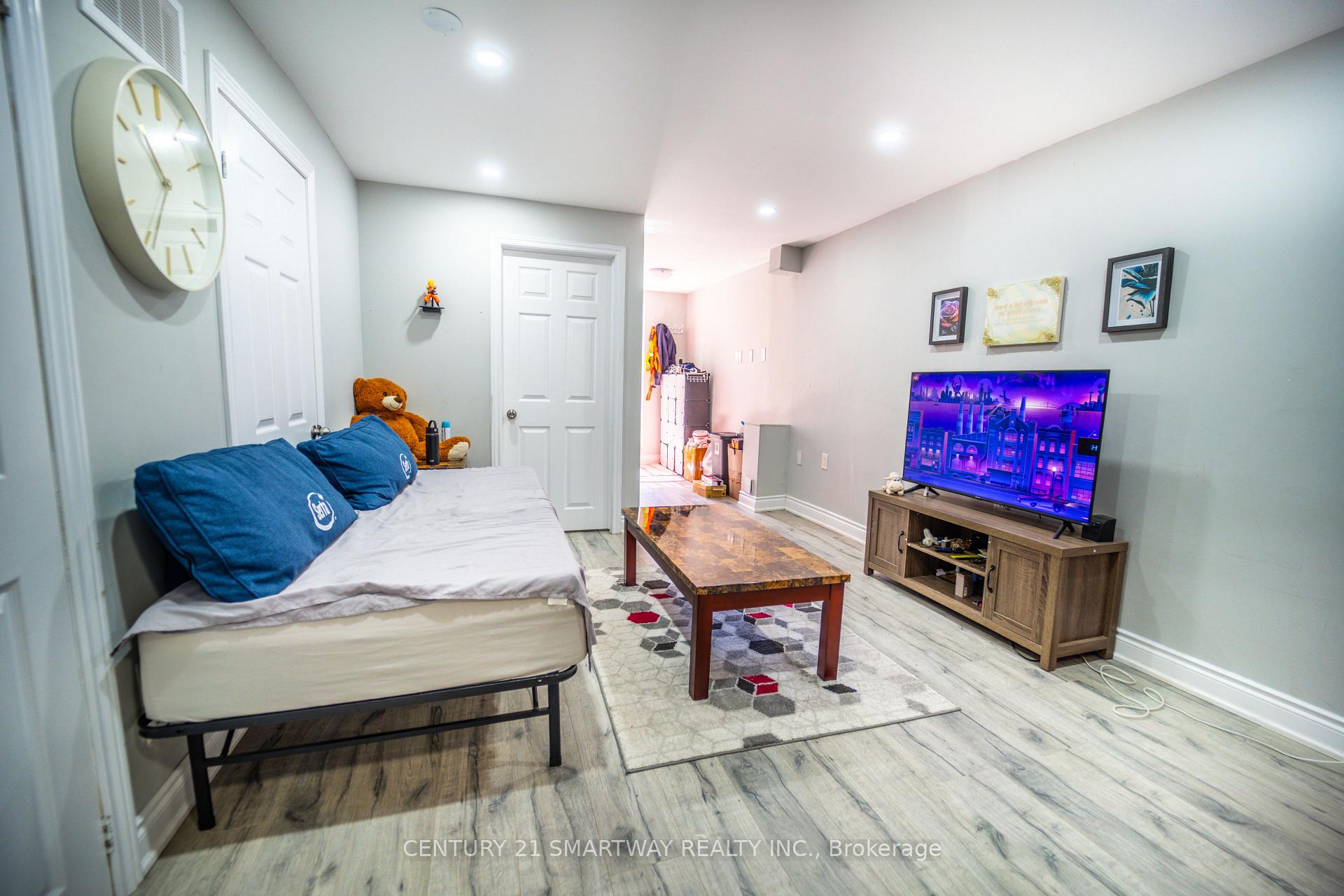Photo 49 of 5 Rocky Point Crescent, Brampton, Madoc — HOMEH