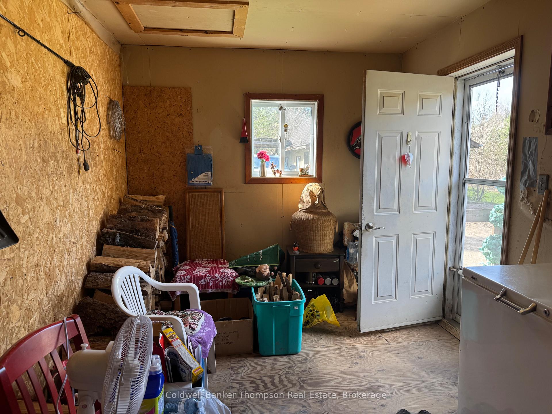 Photo 3 of 112 Queen Street, Burk's Falls — HOMEH