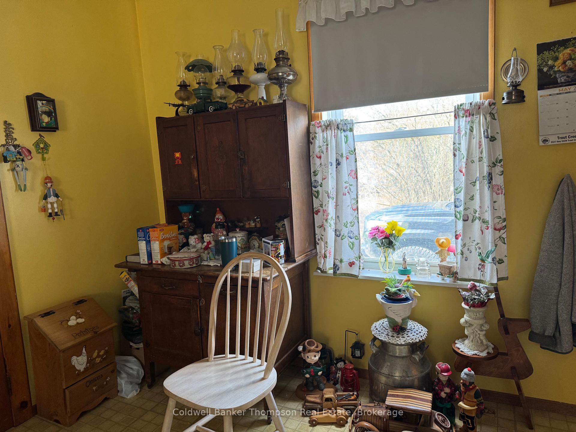 Photo 4 of 112 Queen Street, Burk's Falls — HOMEH
