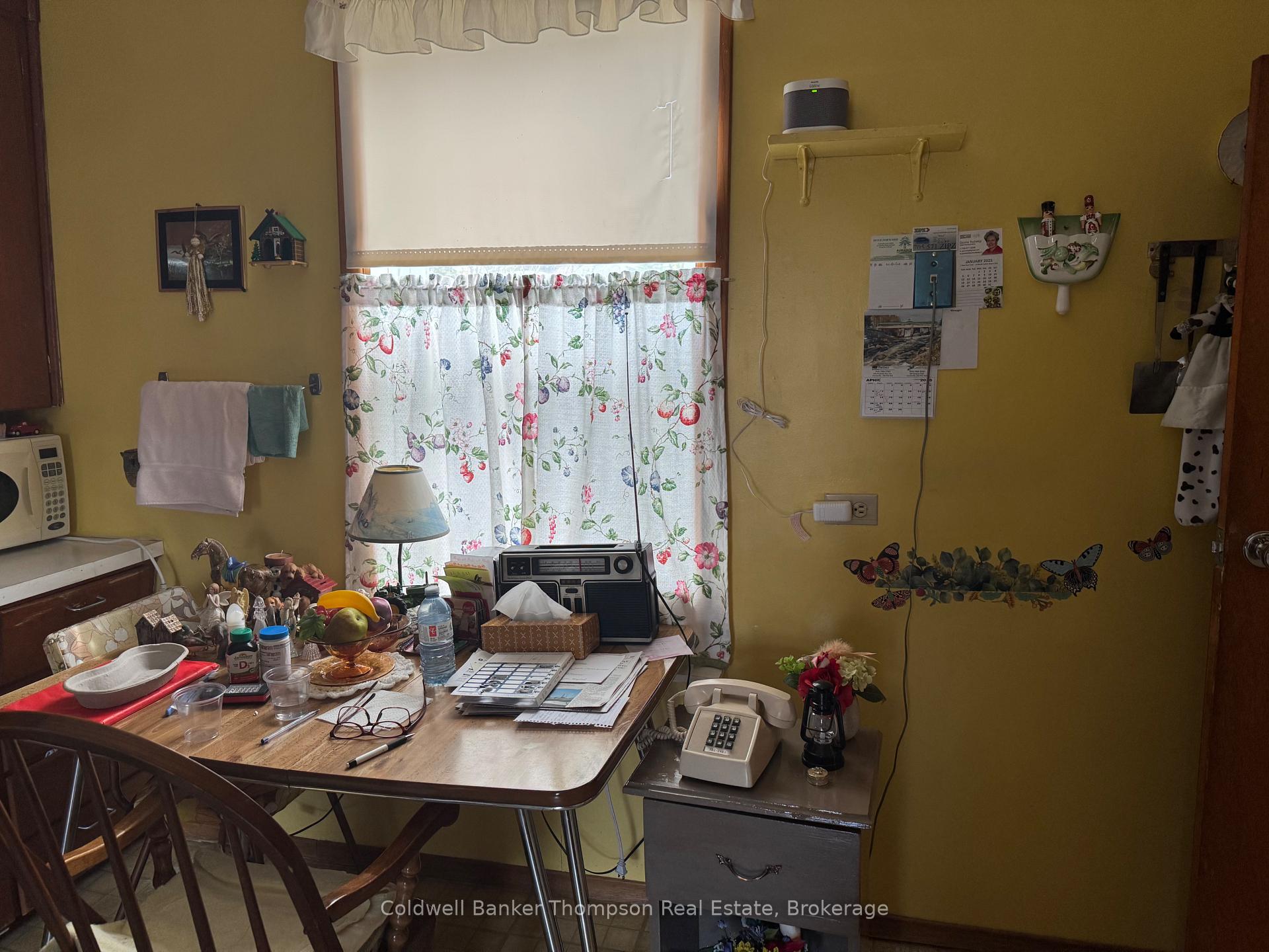 Photo 5 of 112 Queen Street, Burk's Falls — HOMEH