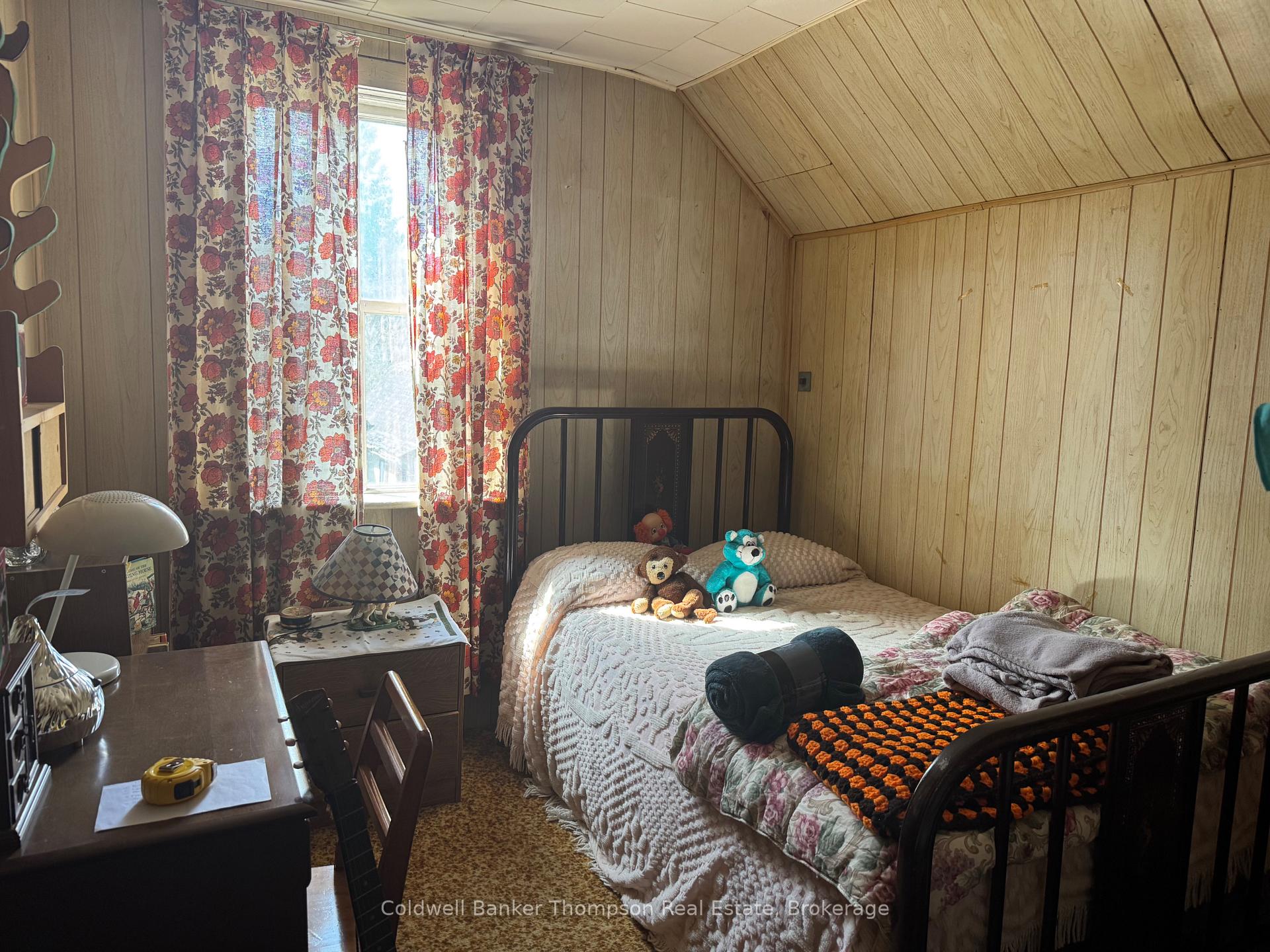 Photo 10 of 112 Queen Street, Burk's Falls — HOMEH