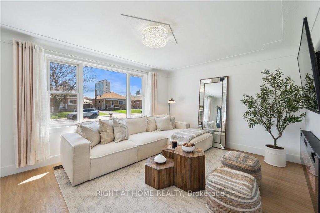 Photo 13 of 272 East 35th Street, Hamilton, Raleigh — HOMEH