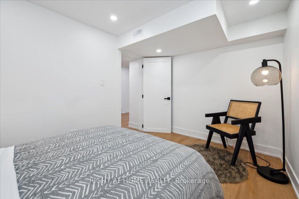 Photo 28 of 272 East 35th Street, Hamilton, Raleigh — HOMEH