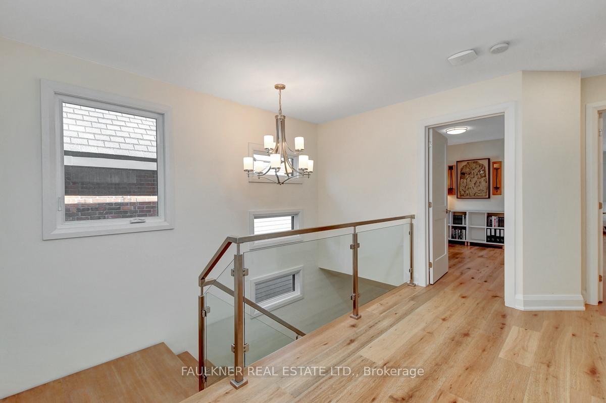 Photo 14 of 41 Aylen Avenue, Ottawa, Woodroffe — HOMEH